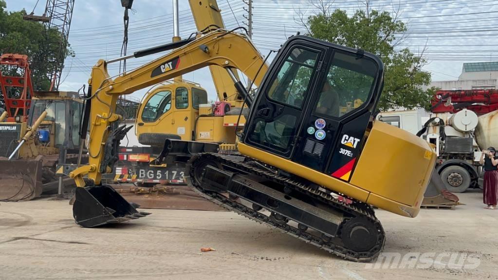 CAT 307 Малые экскаваторы 7т-12т