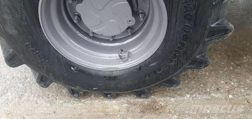 Mecalac 714MWE Колёсные экскаваторы