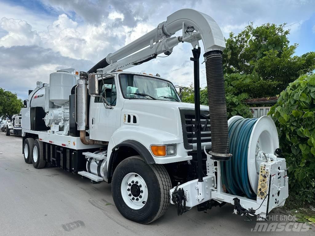 Sterling LT 8500 Ассенизаторские машины