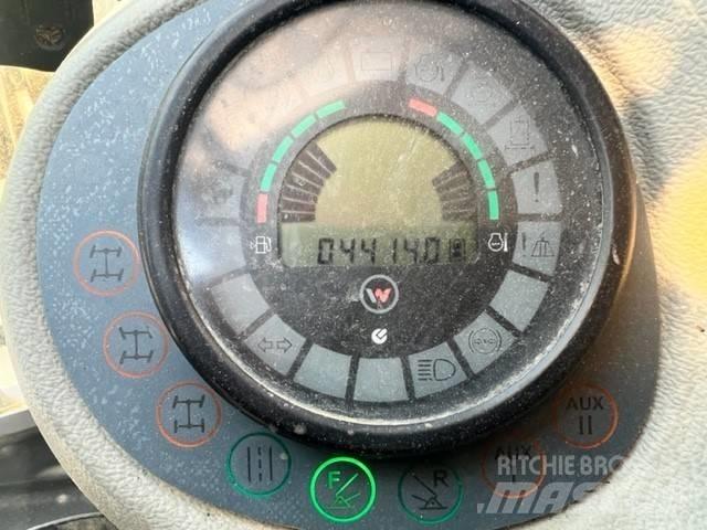 Neuson 9503 Колёсные экскаваторы
