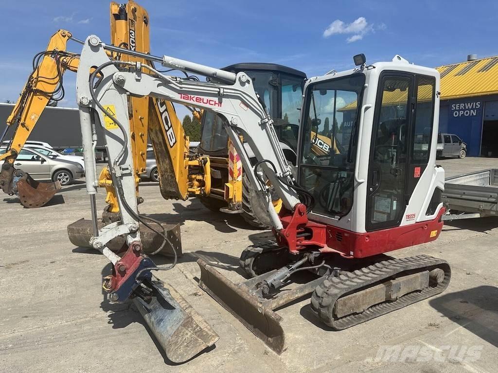 Takeuchi TB225 Мини-экскаваторы