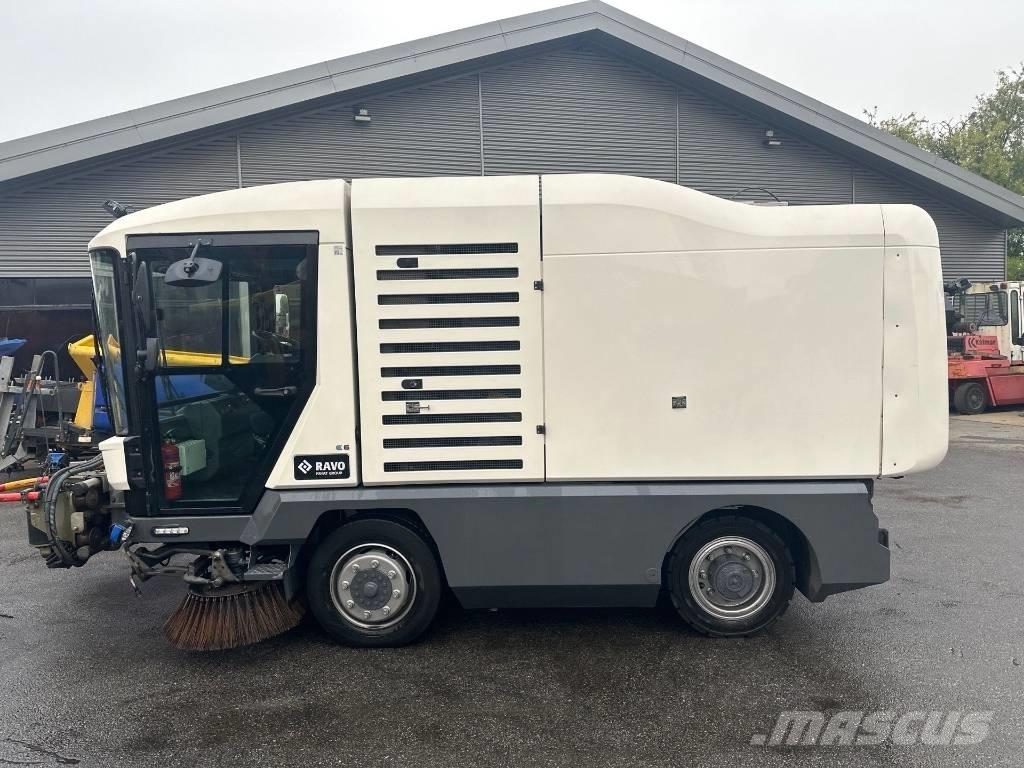 Ravo 540CD Вакуумные уборочные машины
