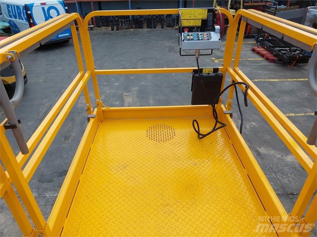 Haulotte C12DX Ножничные подъемники