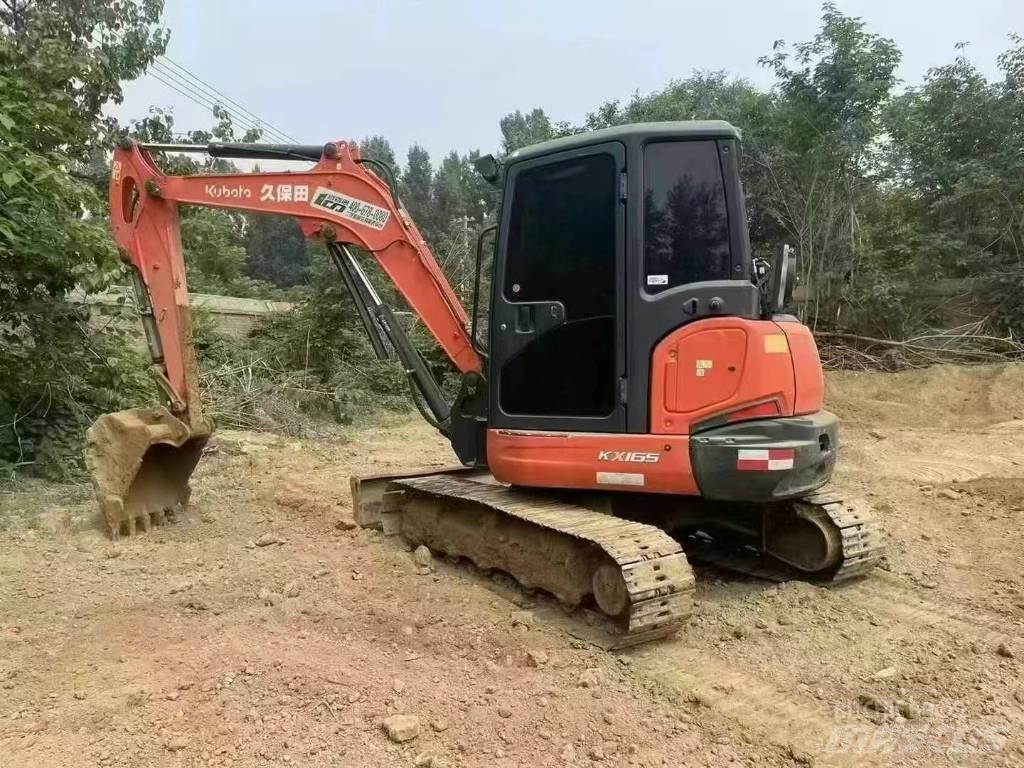 Kubota 165 Гусеничные экскаваторы