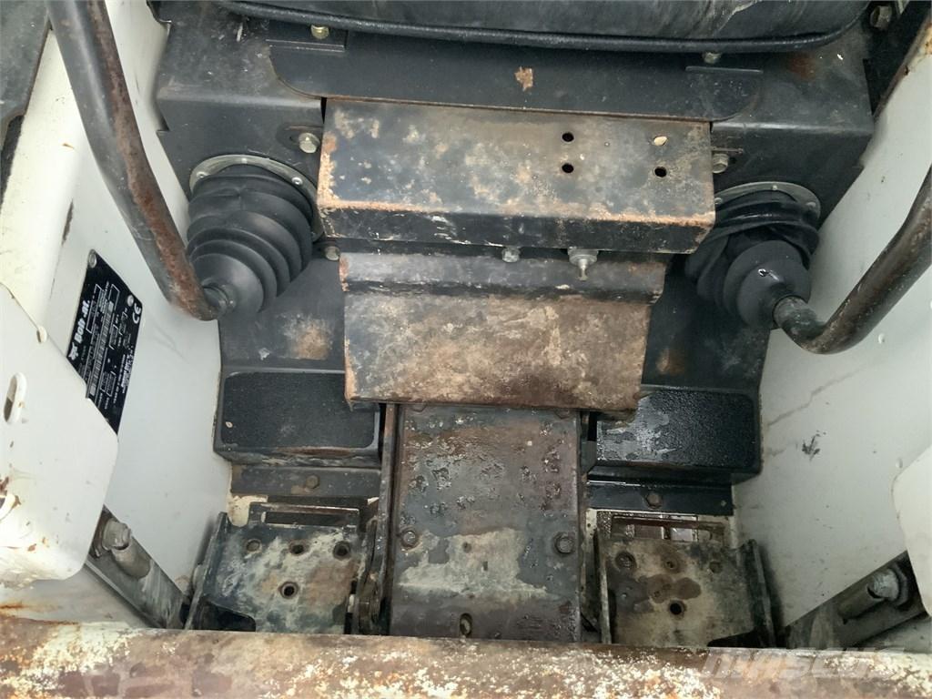 Bobcat 463 Мини-погрузчики