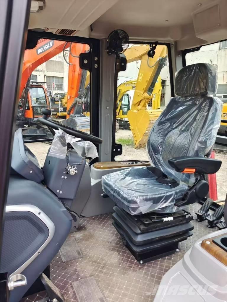 CAT 420 F Экскаваторы-погрузчики