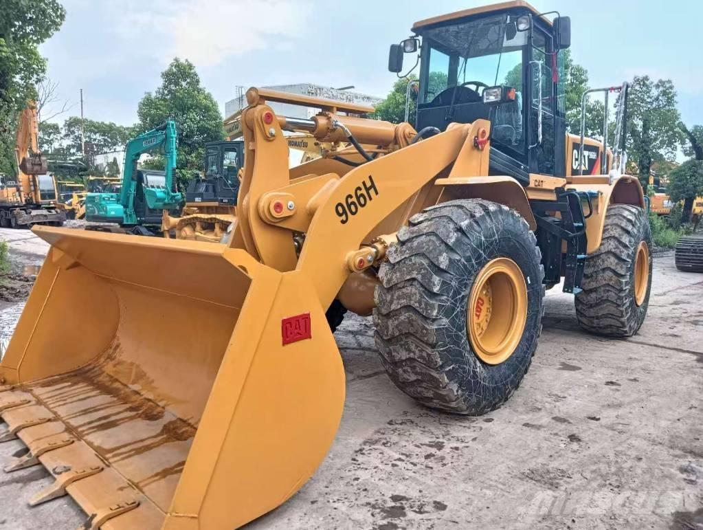 CAT 966 G Фронтальные погрузчики