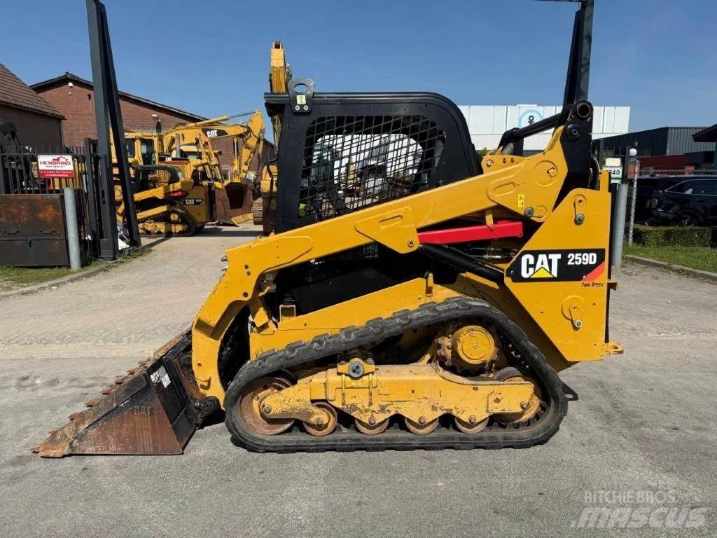 CAT 259D Мини-погрузчики
