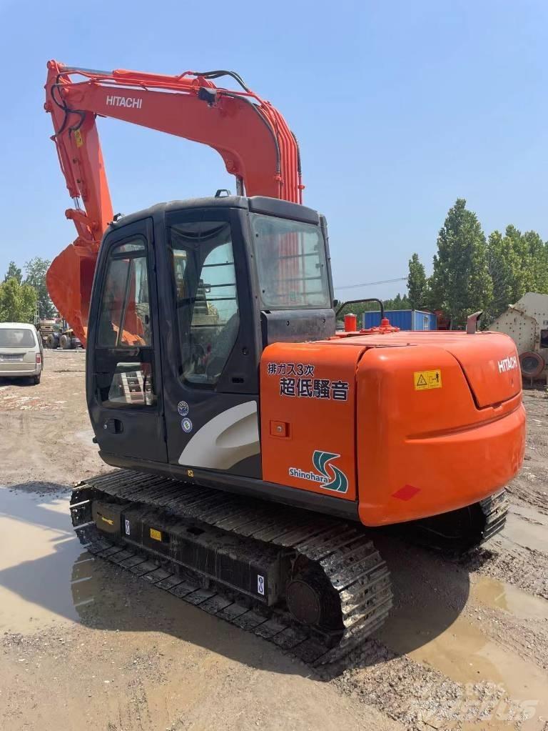 Hitachi ZX70 Гусеничные экскаваторы
