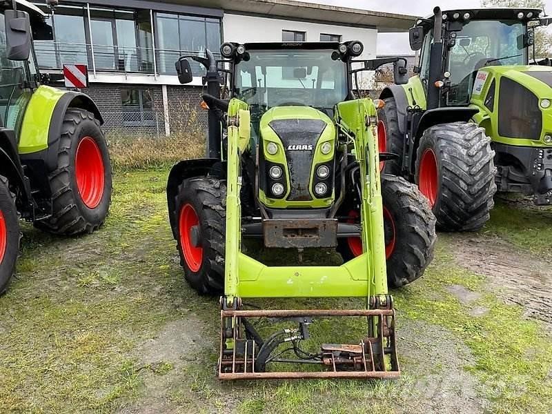 CLAAS Arion 420 Трактора