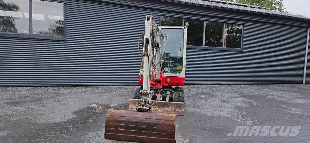 Takeuchi TB228 Мини-экскаваторы