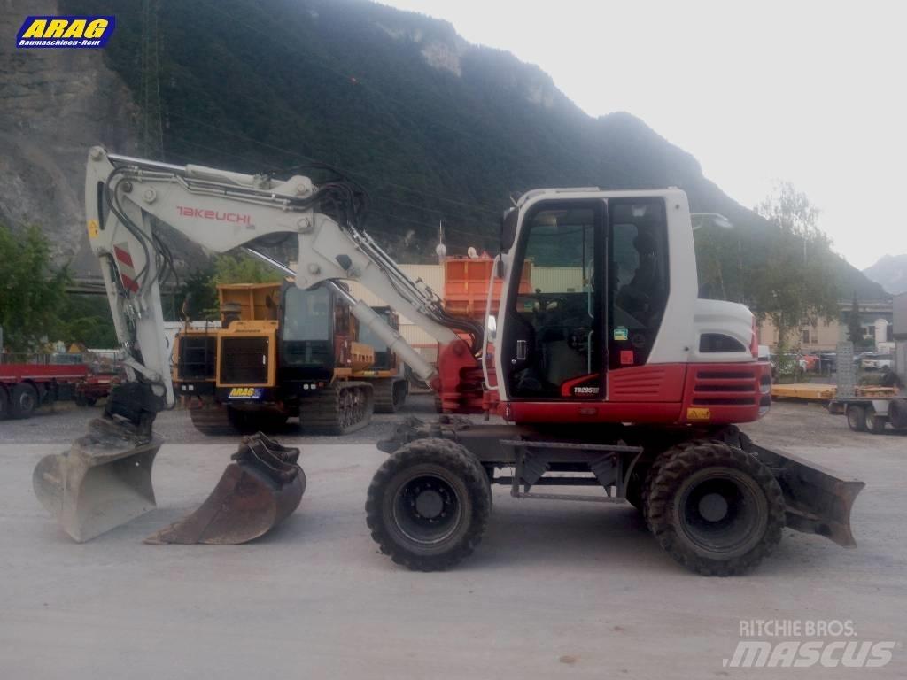 Takeuchi TB 295 W Колёсные экскаваторы