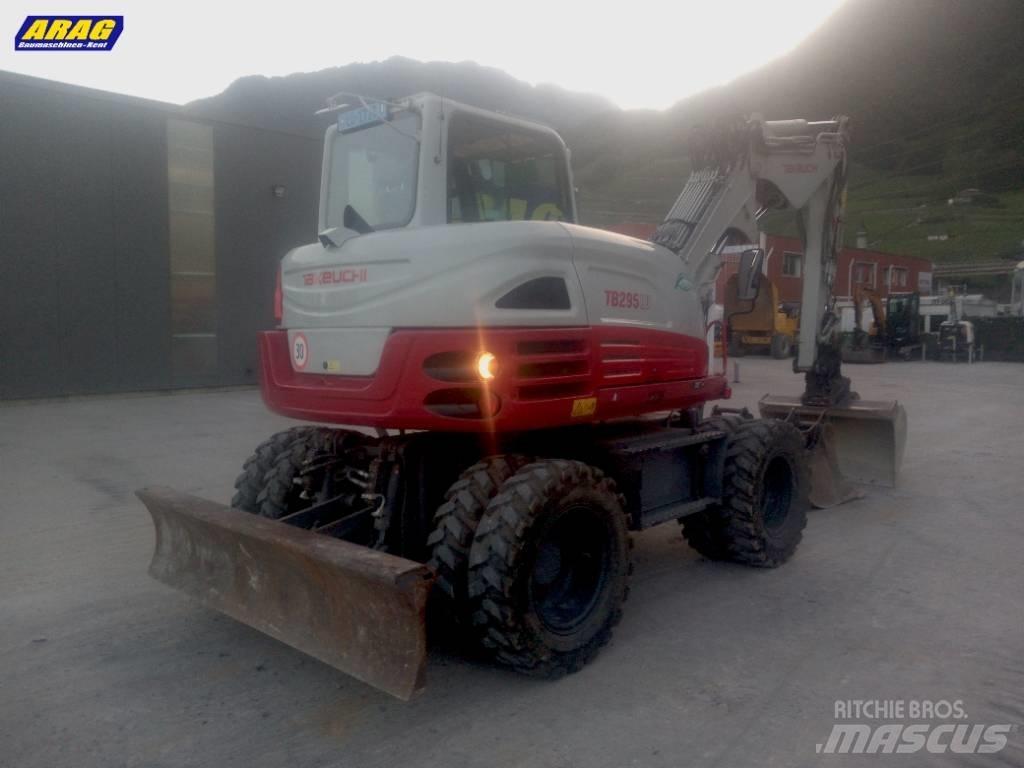 Takeuchi TB 295 W Колёсные экскаваторы