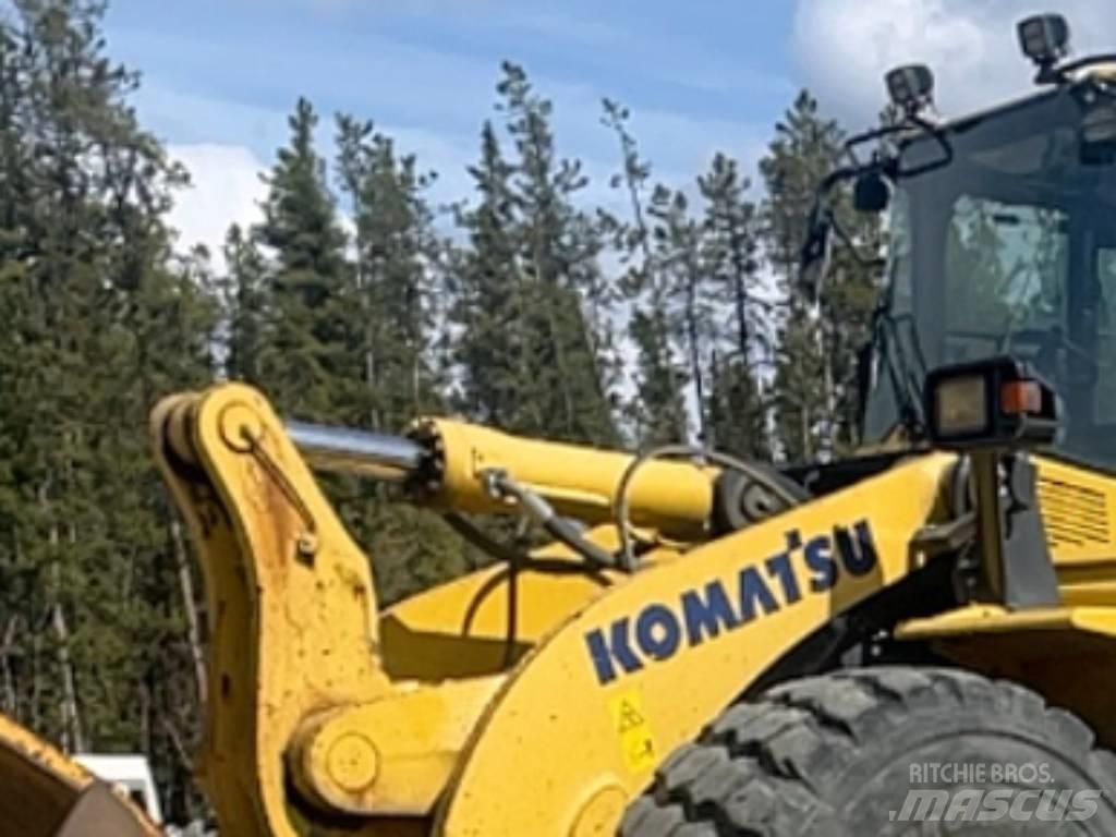 Komatsu WA 500-7 Фронтальные погрузчики