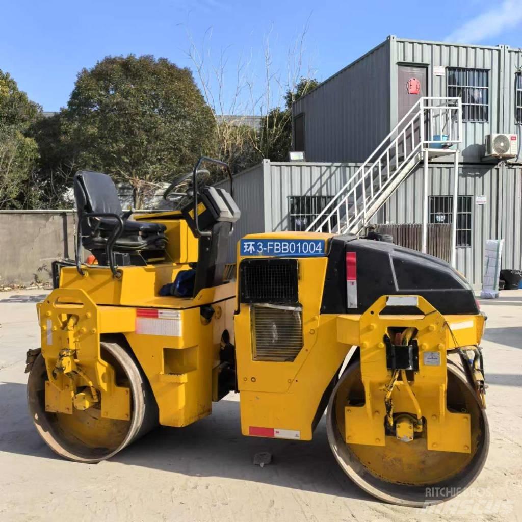 Dynapac CC 142 Грунтовые катки