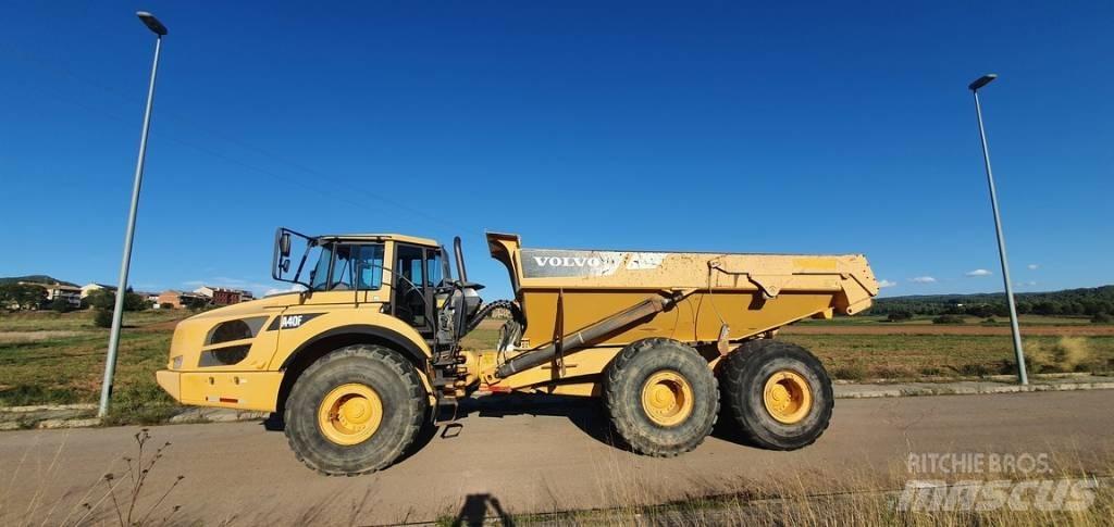Volvo A 40 F Шарнирно-сочленённые самосвалы