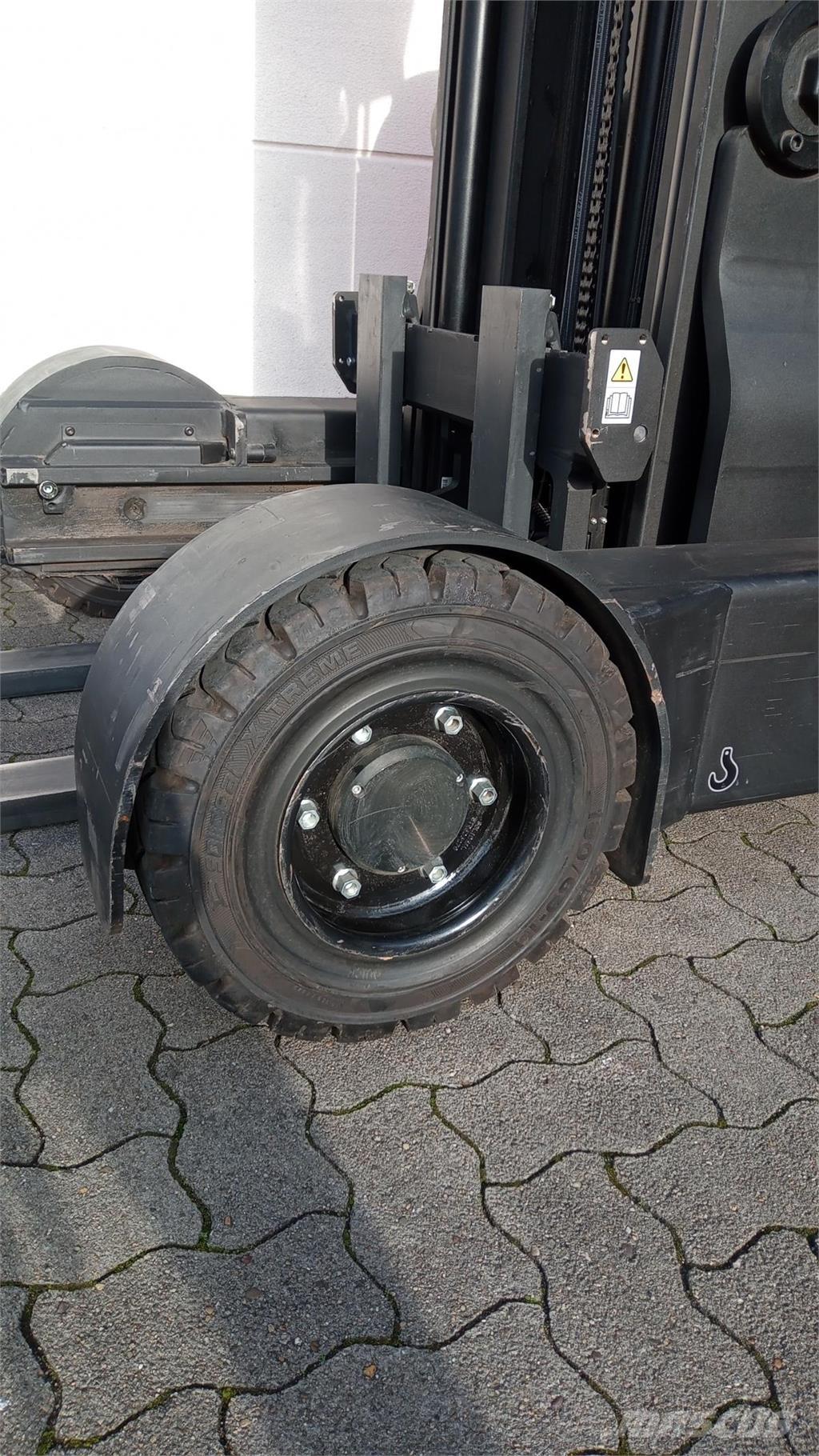 Toyota RRE160HR Ричтраки