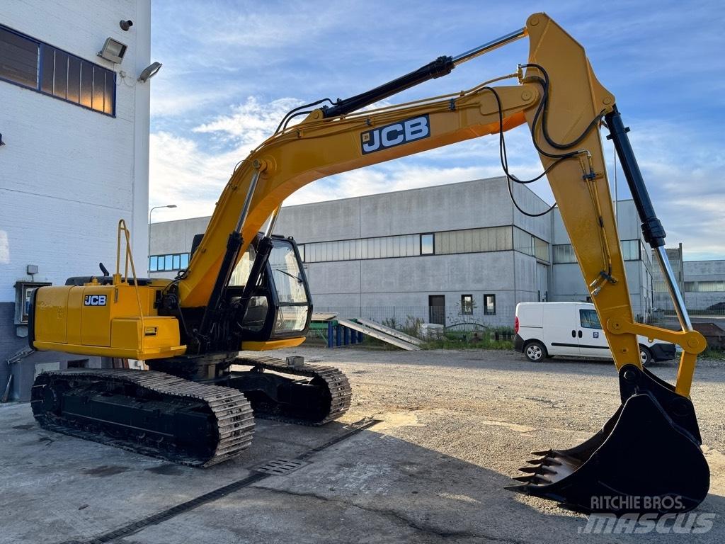 JCB JS 160 LC Гусеничные экскаваторы