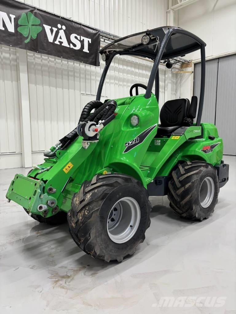 Avant 528 Многофункциональные сельскохозяйственные погрузчики