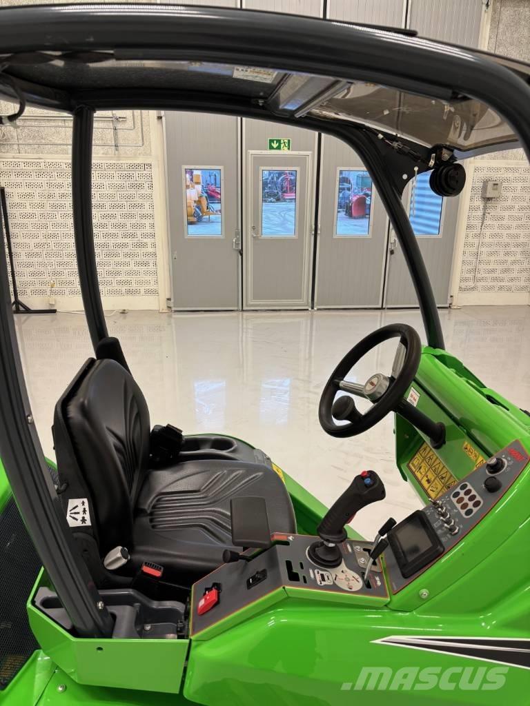 Avant 528 Многофункциональные сельскохозяйственные погрузчики