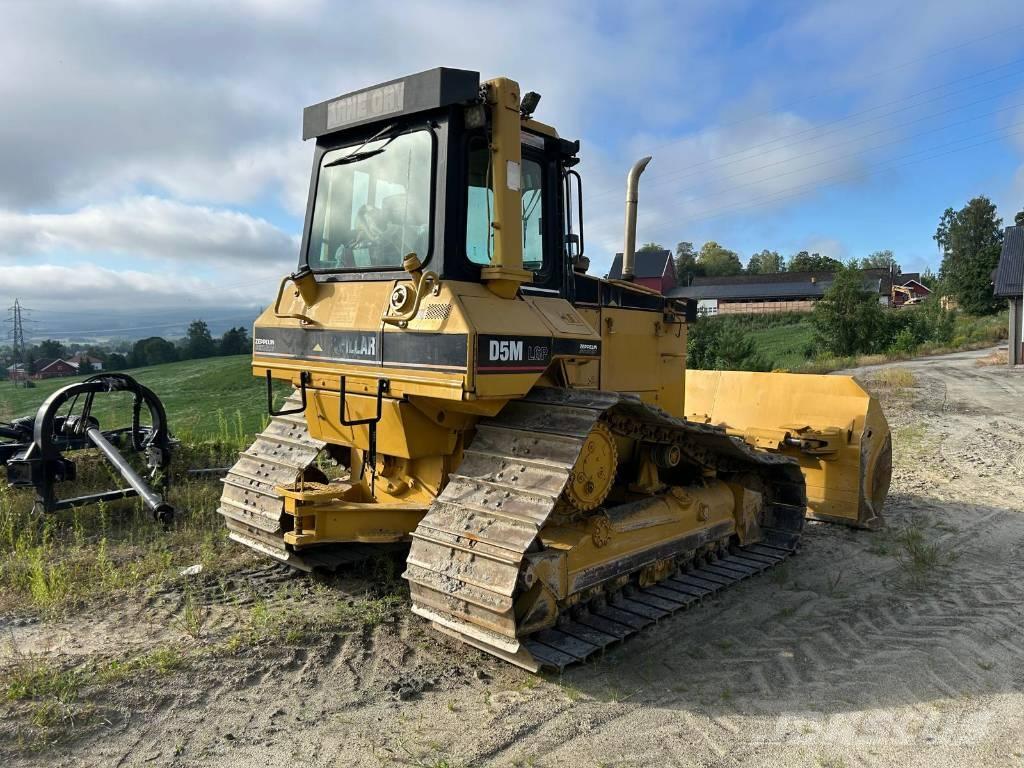 CAT D 5 M LGP Гусеничные бульдозеры