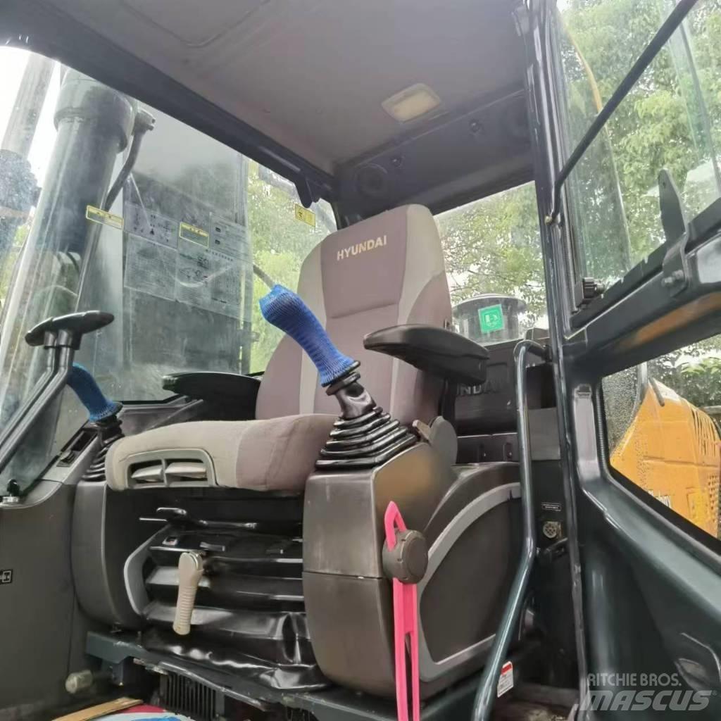 Hyundai R300LC-9S Малые экскаваторы 7т-12т