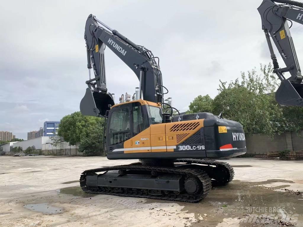 Hyundai R300LC-9S Малые экскаваторы 7т-12т