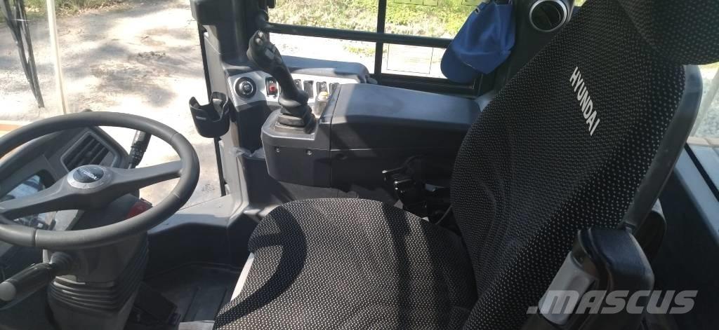 Hyundai HL 960 A Фронтальные погрузчики