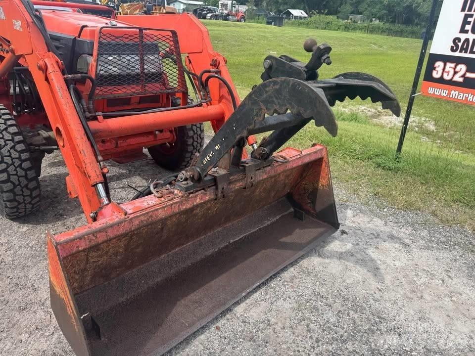 Kubota 3710 Трактора