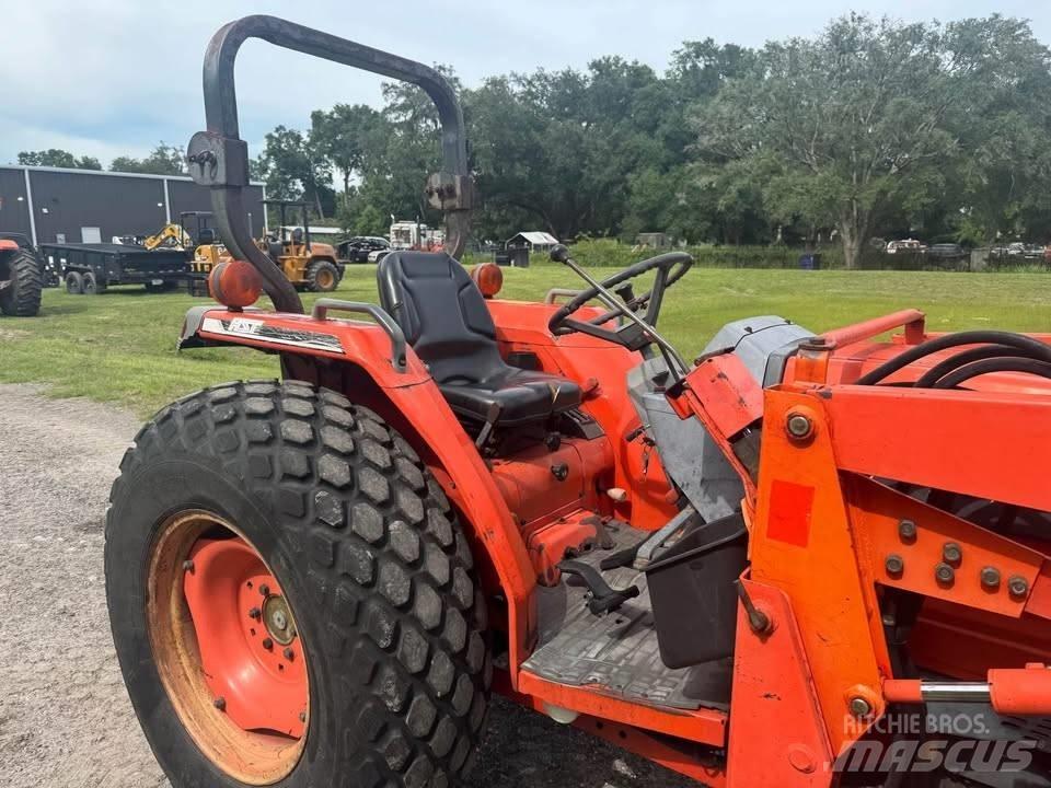 Kubota 3710 Трактора