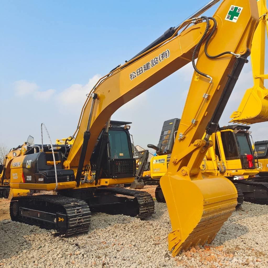 CAT 320D Гусеничные экскаваторы
