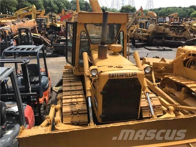 CAT D 6 D Гусеничные бульдозеры