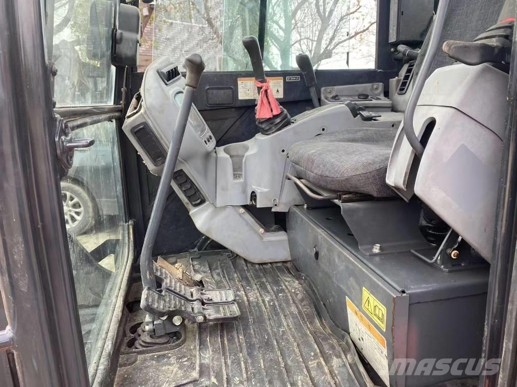 Kubota KX 155 Мини-экскаваторы