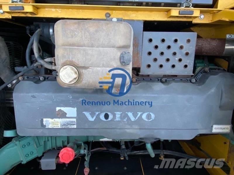 Volvo EC 380 Гусеничные экскаваторы