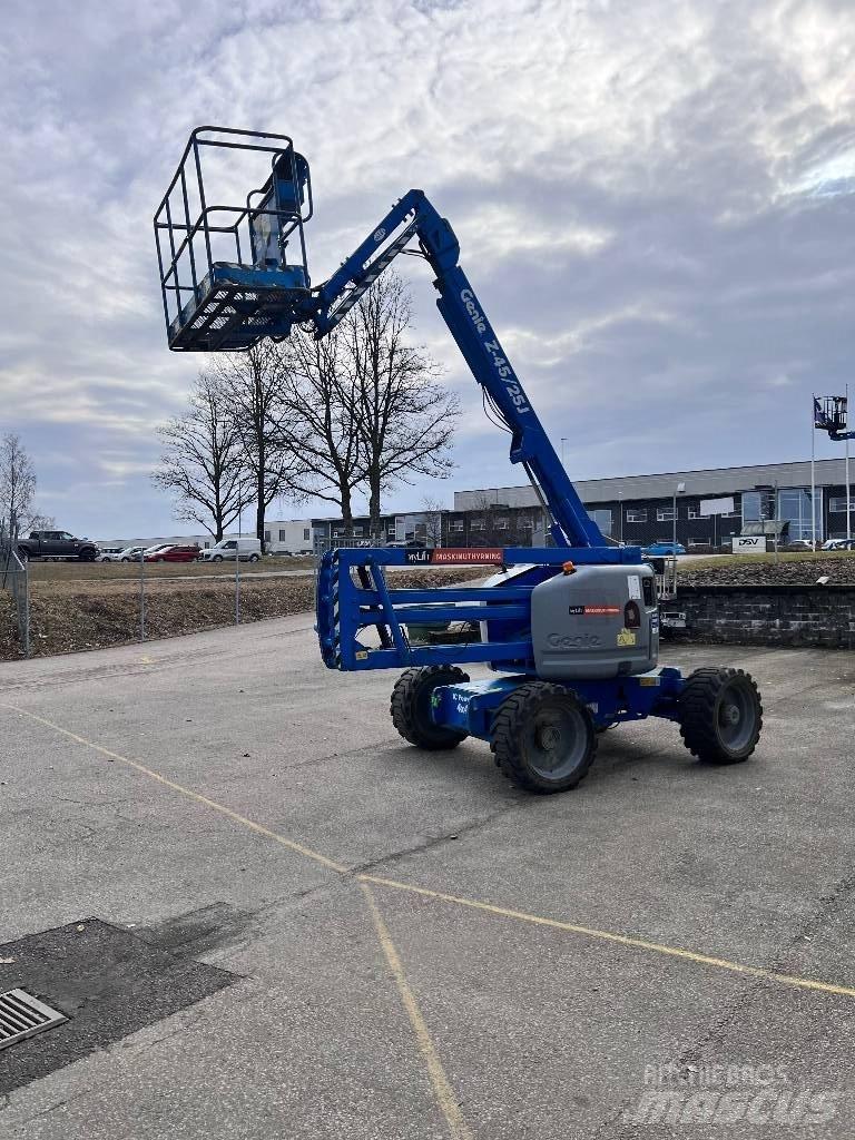 Genie Z 45/25 J RT Коленчатые подъемники