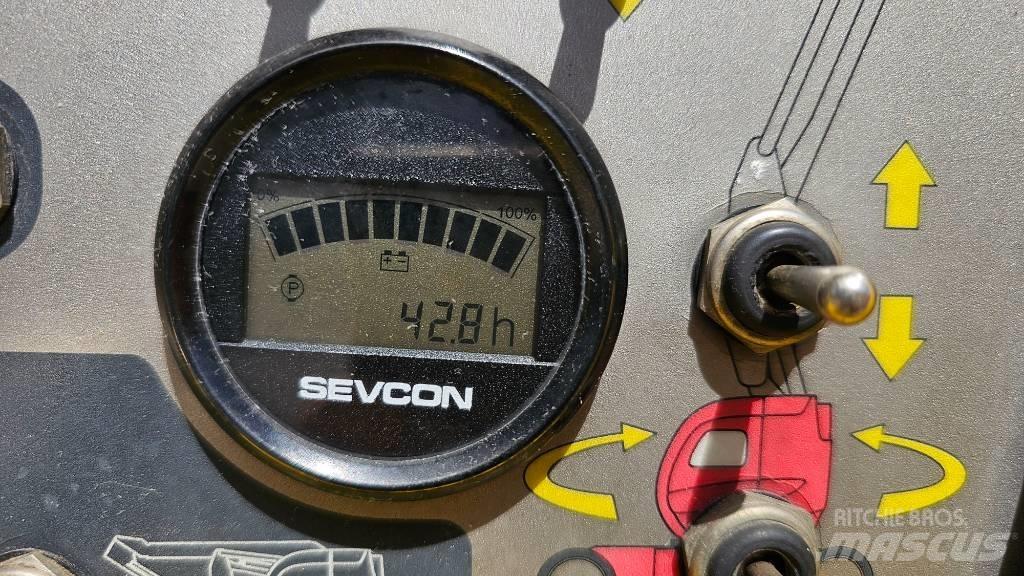 Manitou 170AETJ Коленчатые подъемники