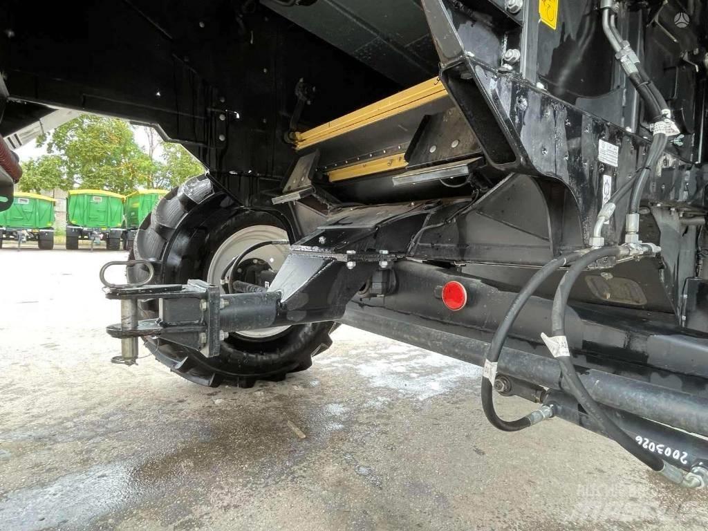 Rostselmash Nova 330 Зерноуборочные комбайны