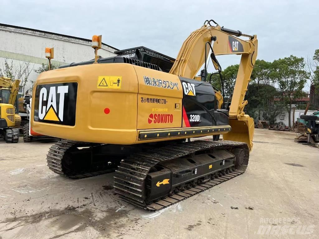CAT 320 D Гусеничные экскаваторы