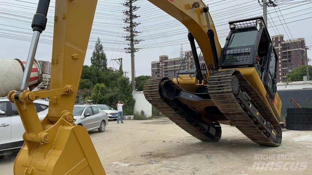 CAT 320 D Гусеничные экскаваторы