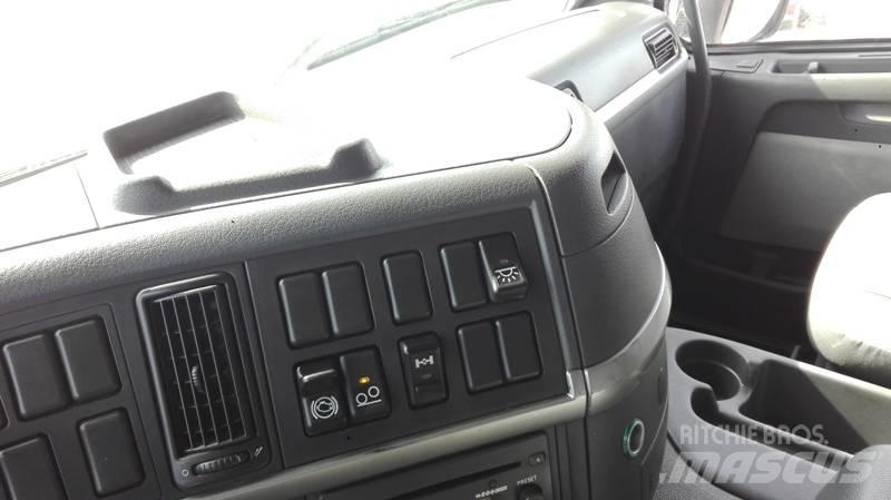 Volvo FM 12 340 8X2 Шасси с кабиной