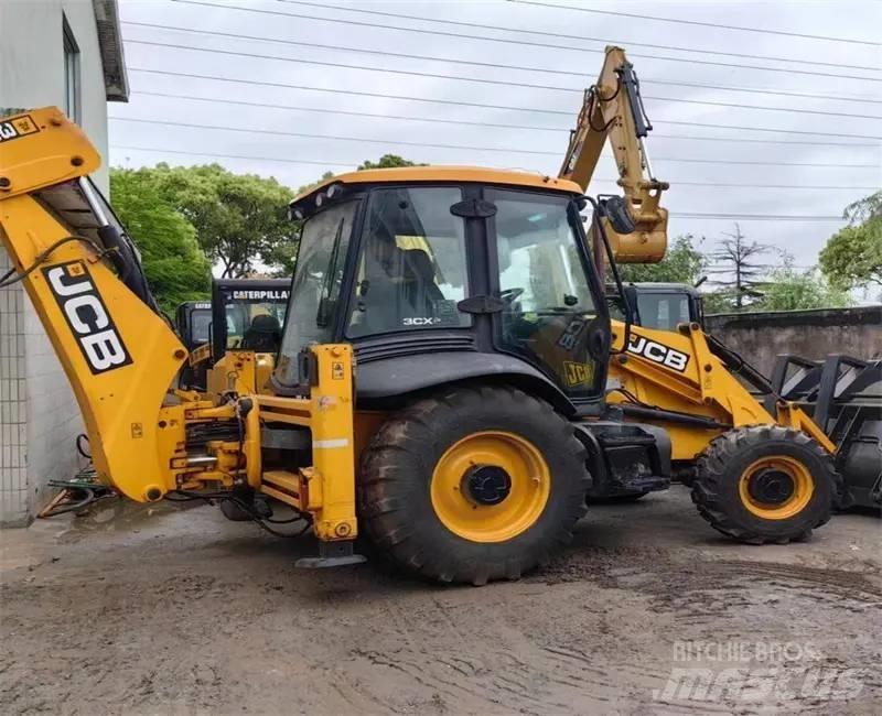 JCB 3CX Экскаваторы-погрузчики