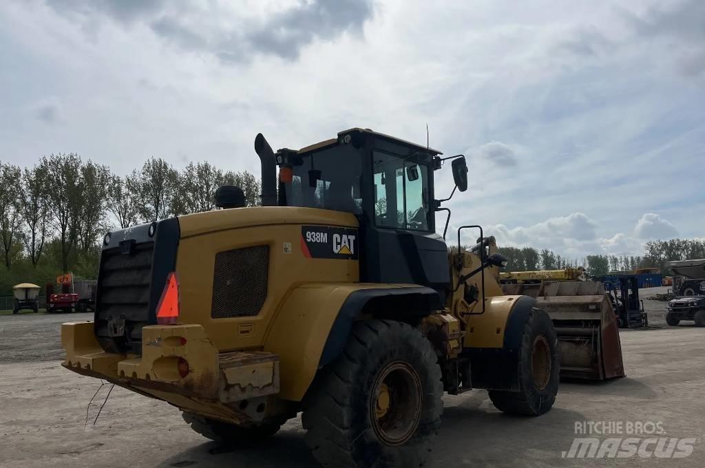 CAT 938 M Фронтальные погрузчики