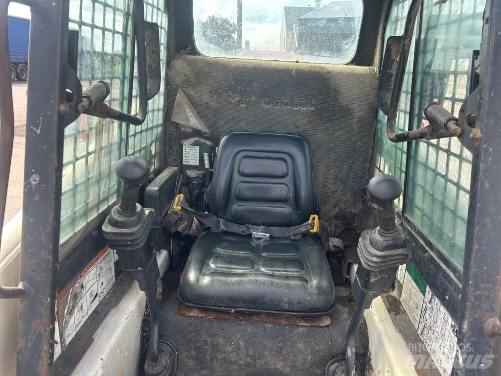 Bobcat 763 Мини-погрузчики