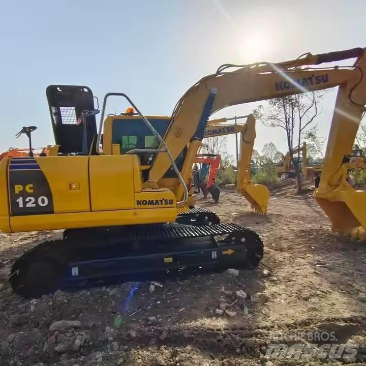 Komatsu PC120 Гусеничные экскаваторы