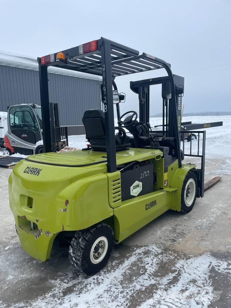 Clark GEX 50 Электропогрузчики