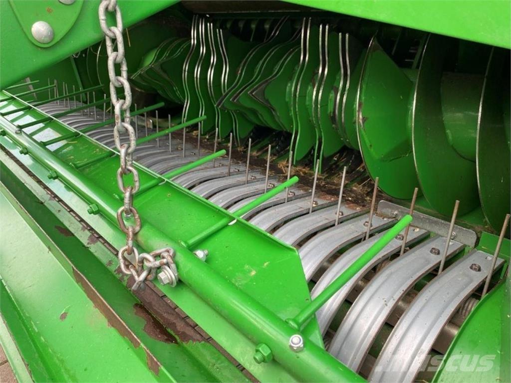 John Deere V 451 M Рулонные пресс-подборщики