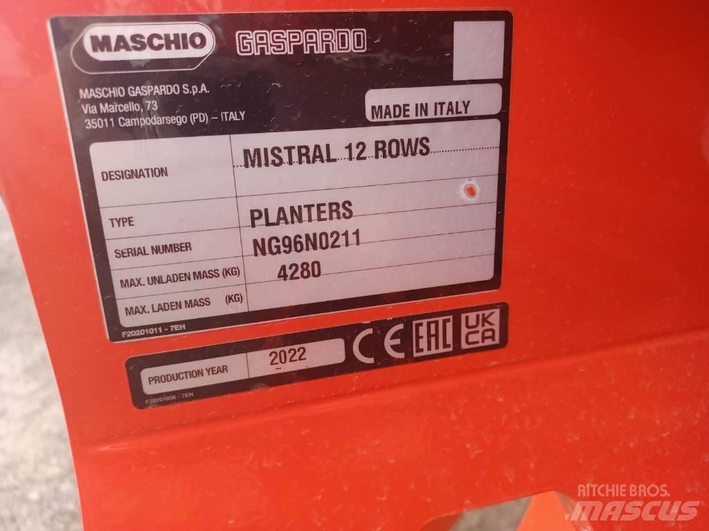 Maschio Mistral 12R Сеялки точного высева