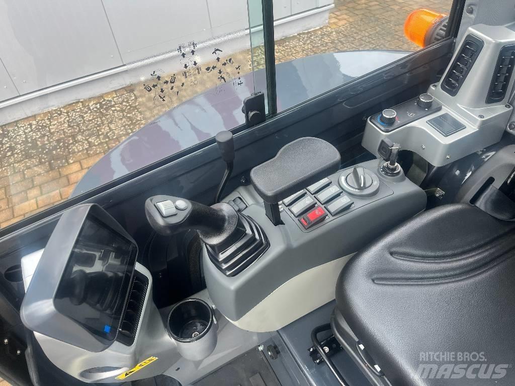 Atlas AC 35 UF Мини-экскаваторы