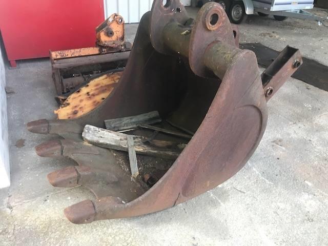 Richier H17P Колёсные экскаваторы