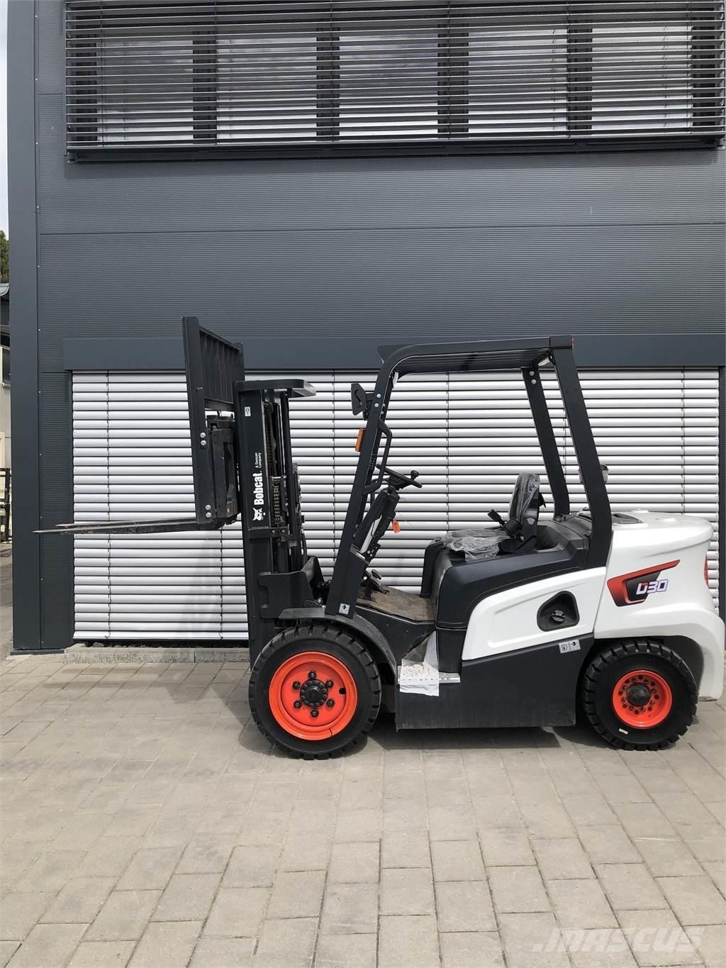 Bobcat D30NX Дизельные погрузчики
